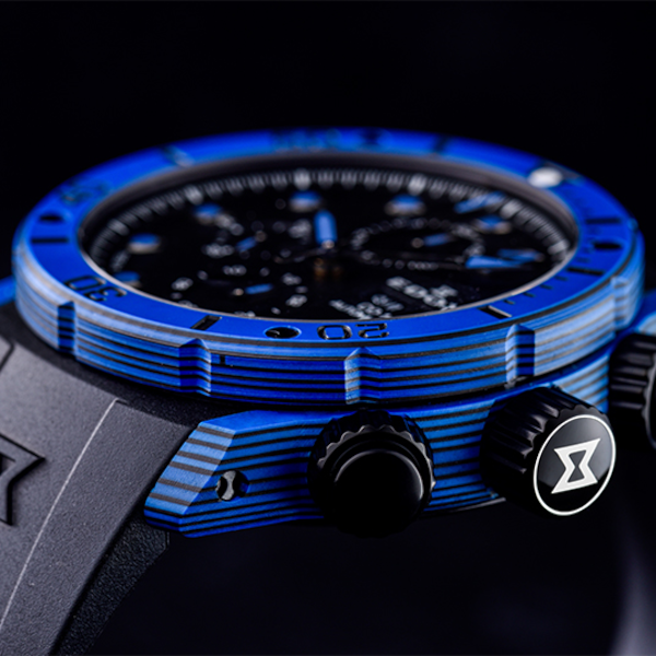 EDOX CO-1 Carbon Chronograph Automatic – Goldlaedeli