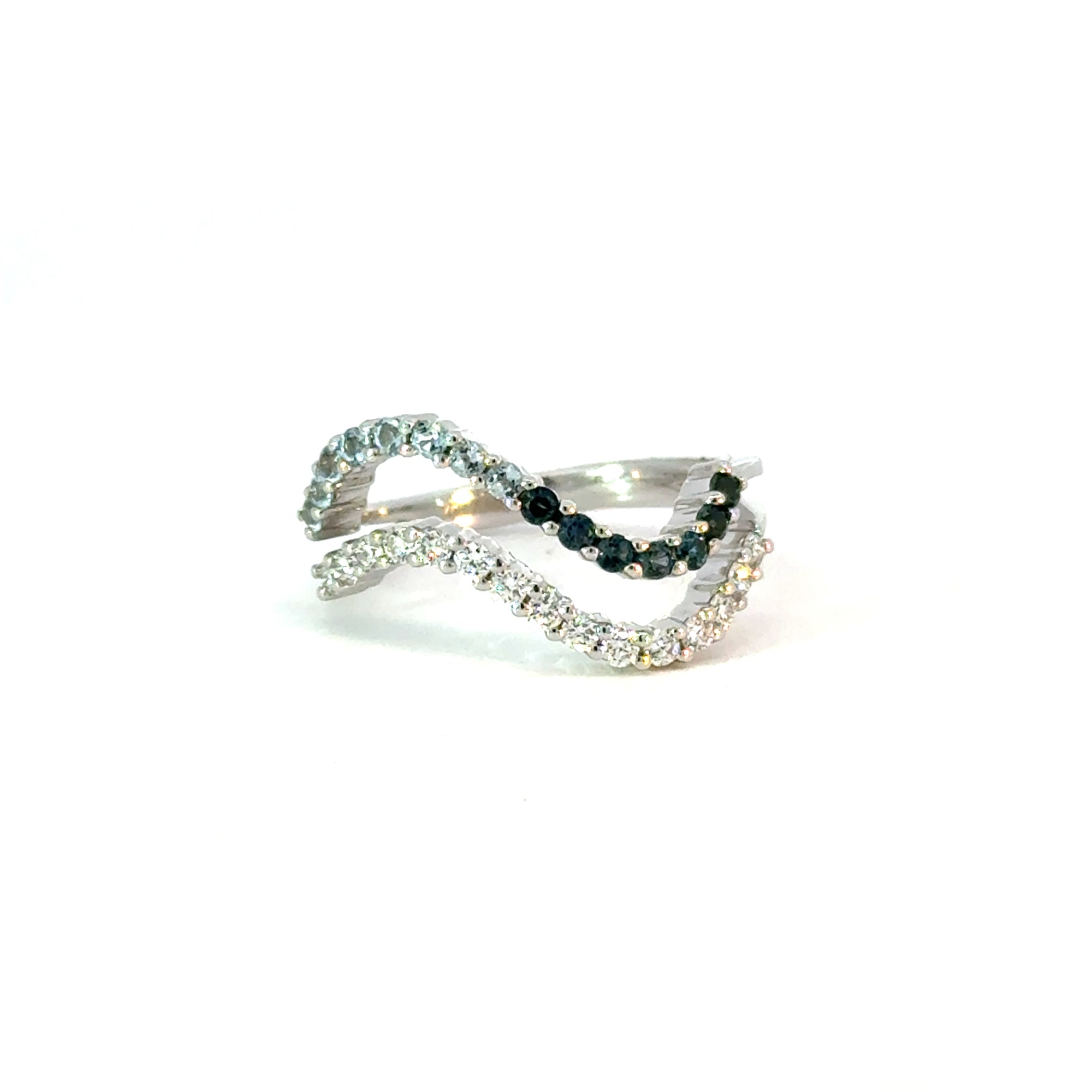 Ring in Weissgold 18kt mit Brillanten und Farbsteine