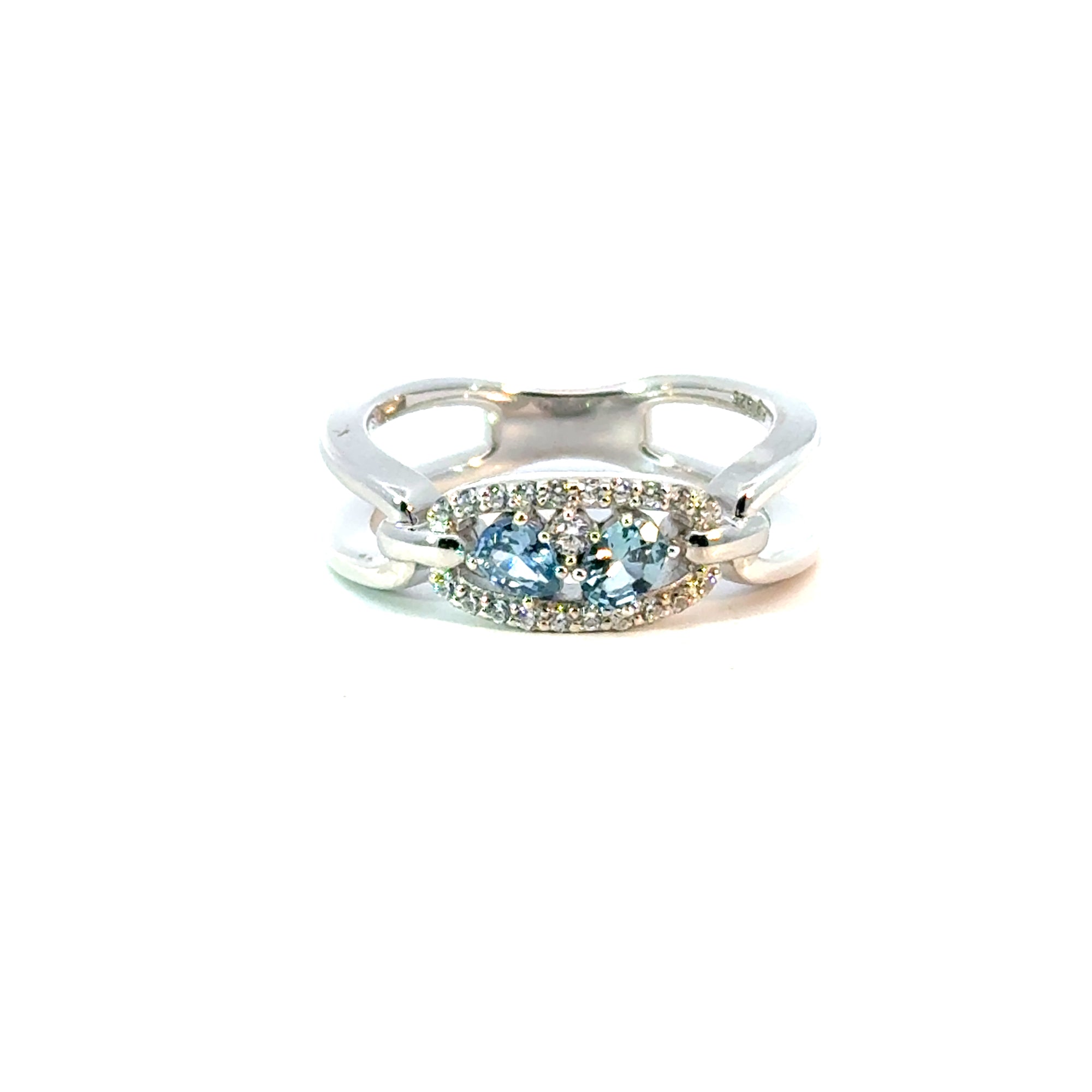 Ring in Silber mit Blautopas und Zirkonia
