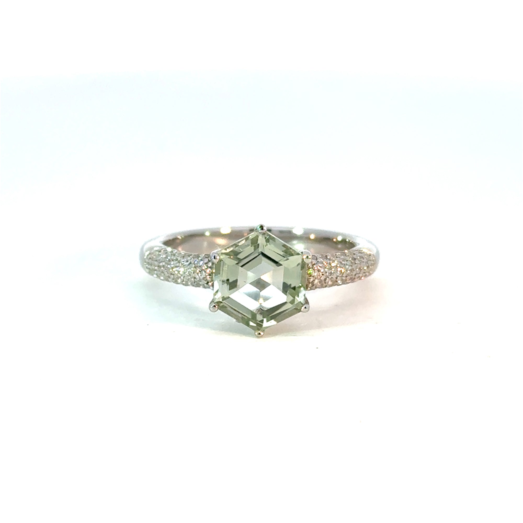 Ring in Silber mit grün Amethyst und Zirkonia