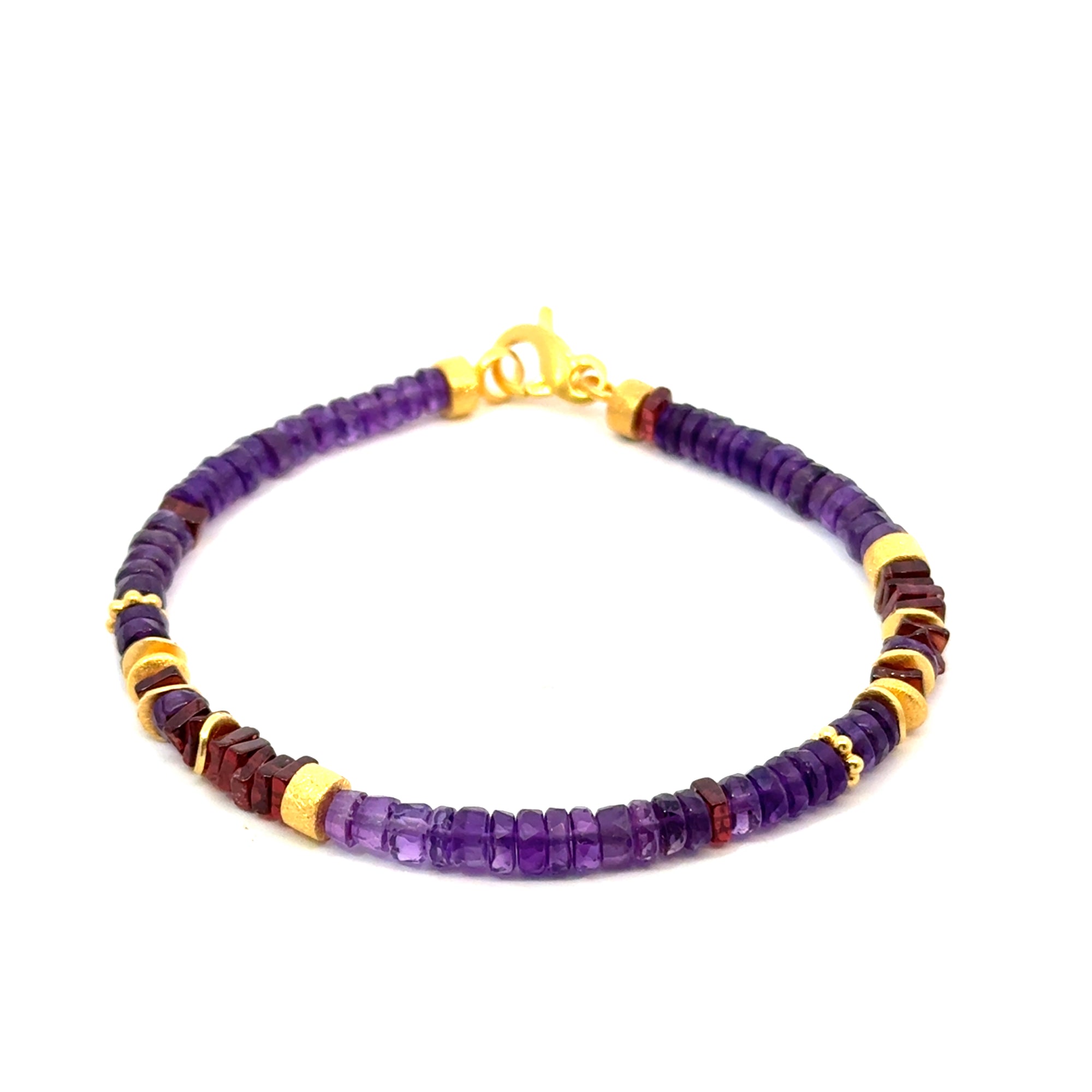 Bracelet in Silber vergoldet mit Amethyst und Granat