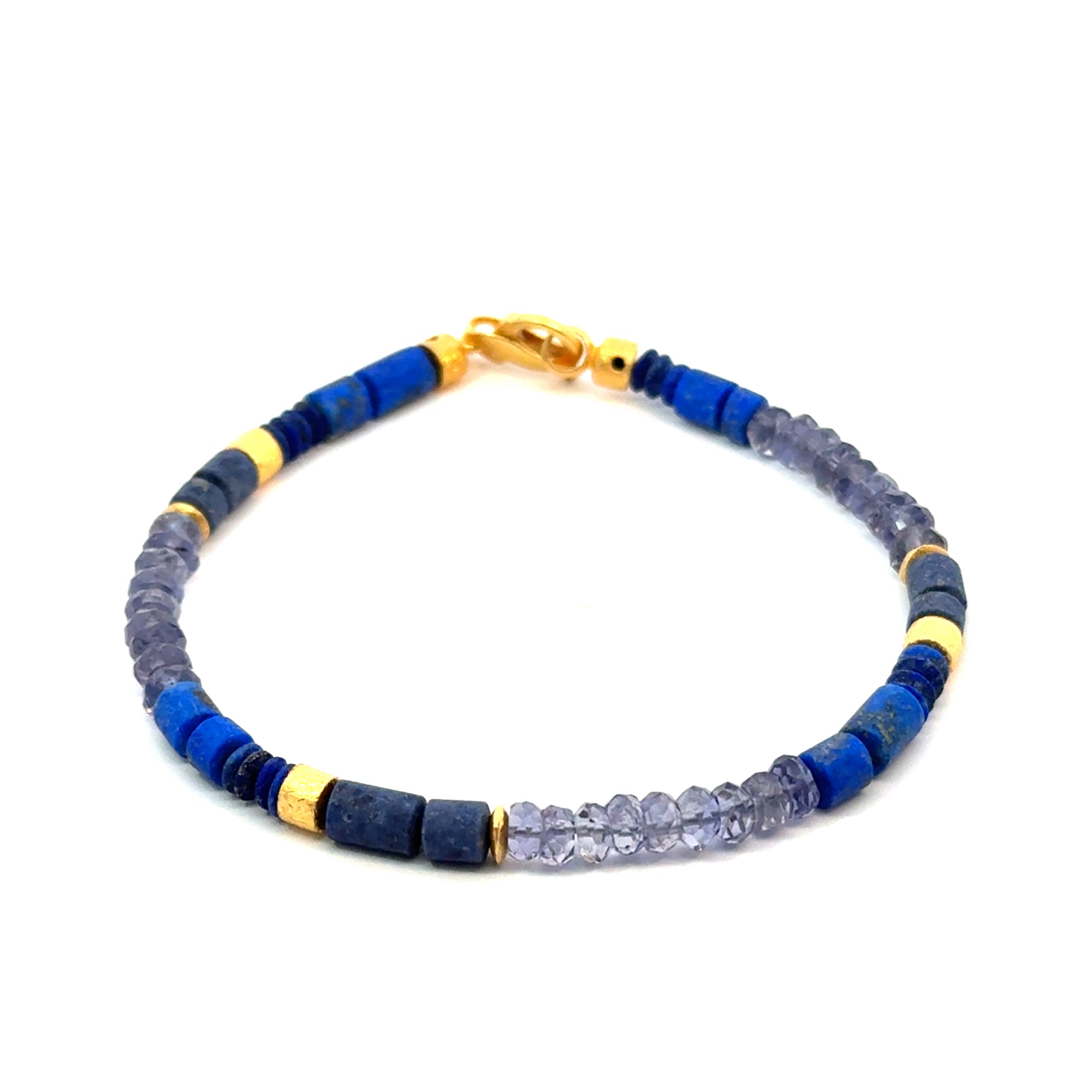 Bracelet in Silber vergoldet mit Lapislazuli und Iolit Dumortiorit